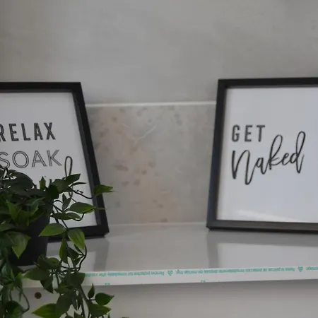 Luxury Close To Centre Leeds (West Yorkshire)